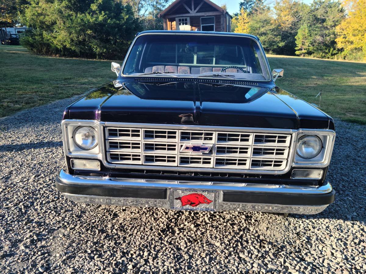 Chevy-c10-big-10-short-bed-2wd-1978-black-9