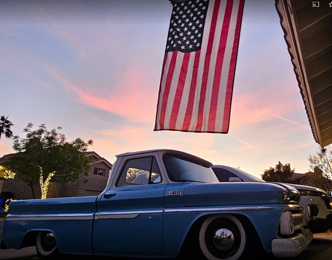 Chevy-c10-truck-1965-blue-1