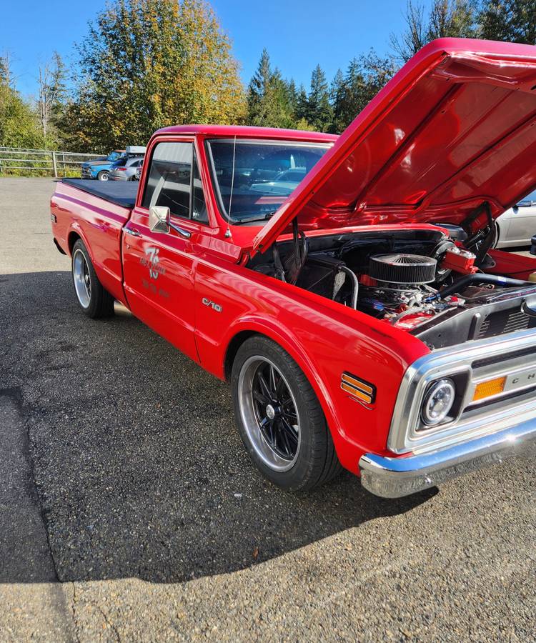 Chevy-c10-truck-1969-red-36