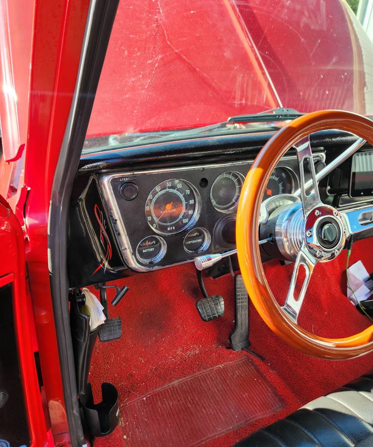 Chevy-c10-truck-1969-red-44