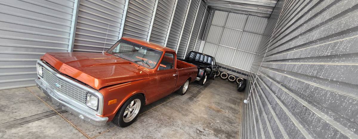 Chevy-c10-truck-1969-red-69