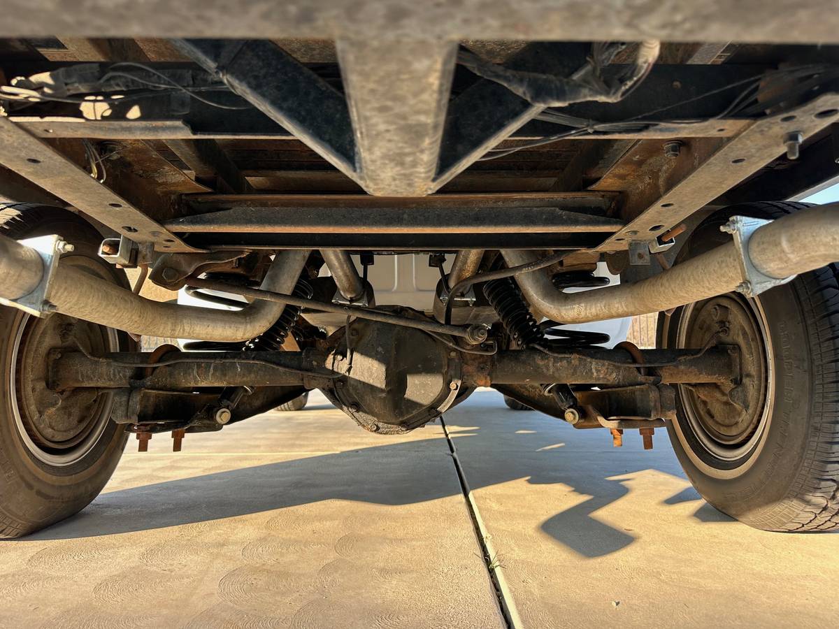 Chevy-c10-truck-1971-white-10