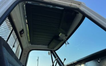 Chevy-c10-truck-1971-white-13