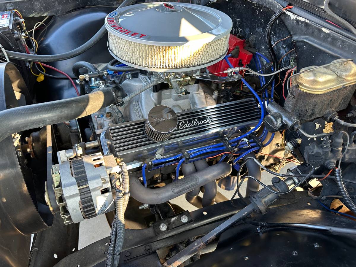 Chevy-c10-truck-1971-white-17