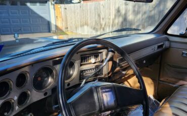 Chevy-c10-truck-1984-3
