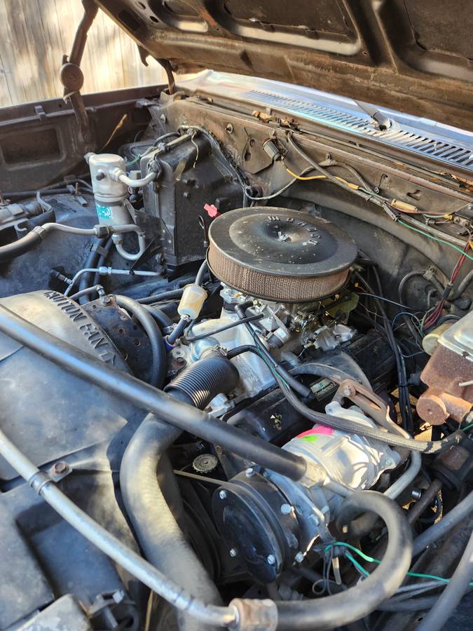 Chevy-c10-truck-1984-4