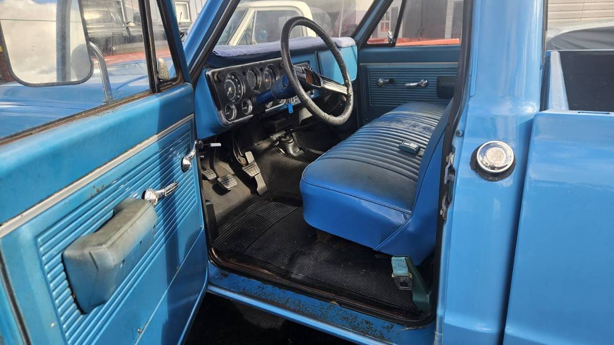 Chevy-c20-1970-5