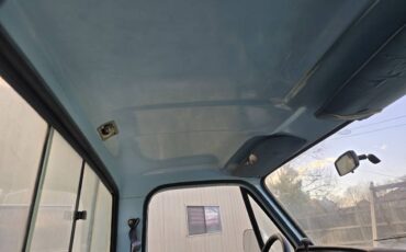 Chevy-c20-1979-blue-17