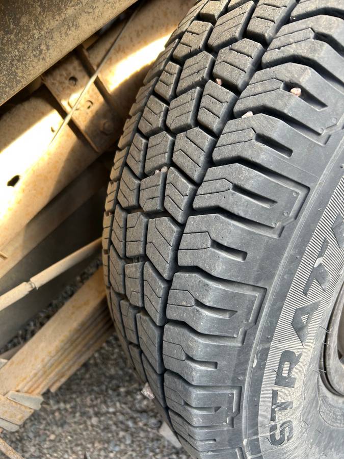 Chevy-c3500-diesel-1993-white-2