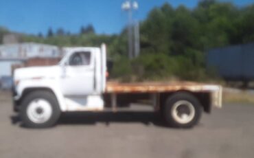 Chevy-c70-diesel-1984-white-3