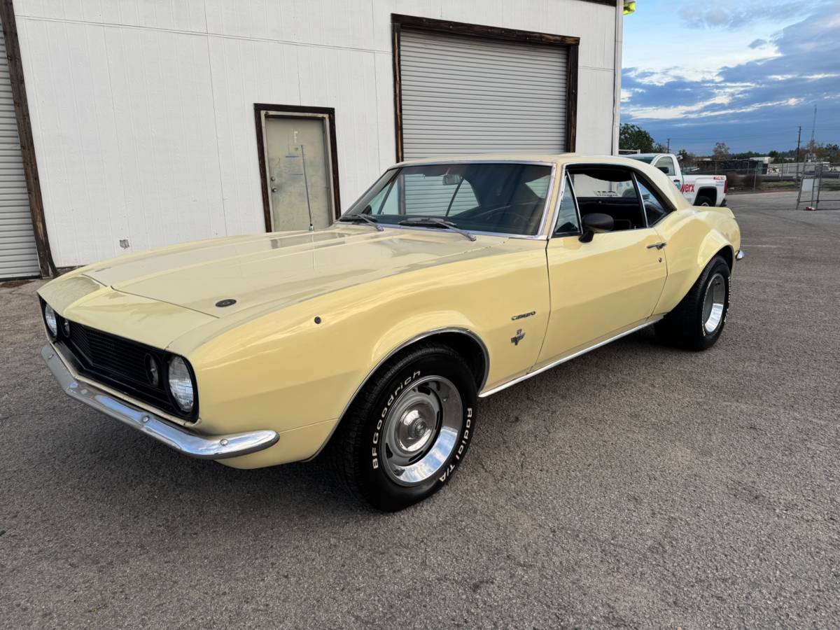 Chevy-camaro-1967-1