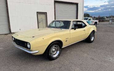 Chevy-camaro-1967-10