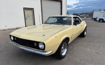 Chevy-camaro-1967-11