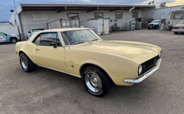 Chevy-camaro-1967-13