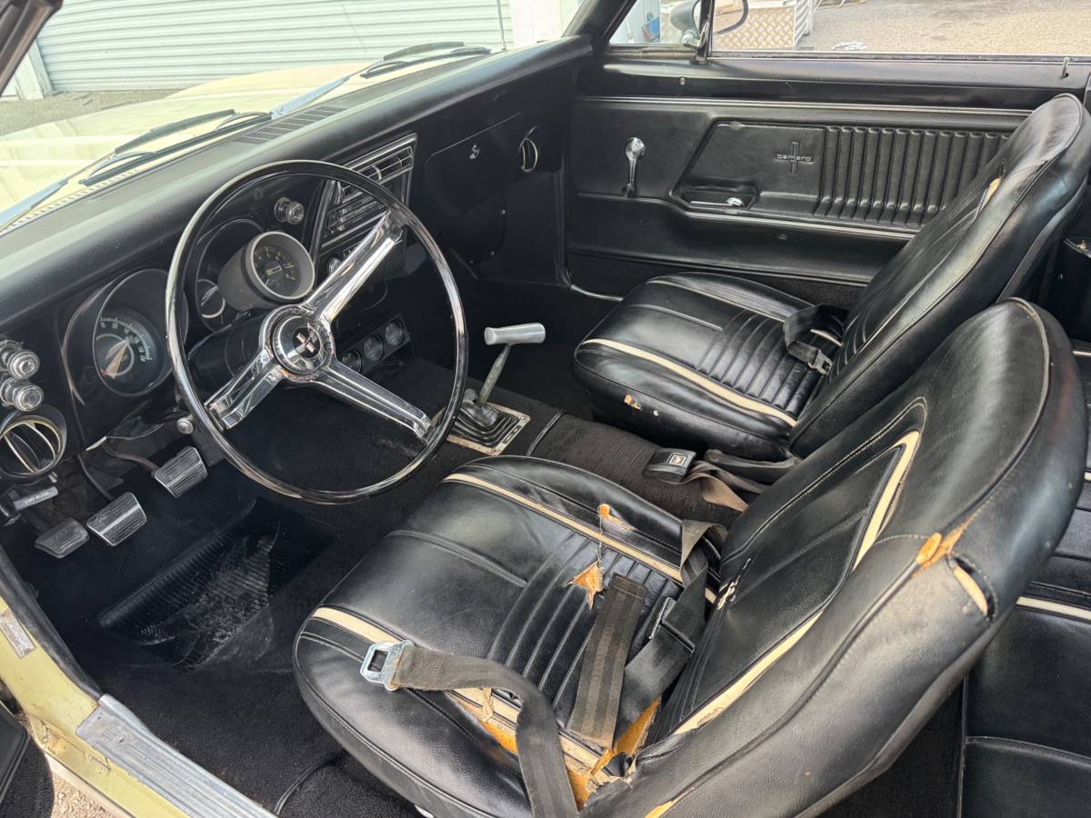 Chevy-camaro-1967-33