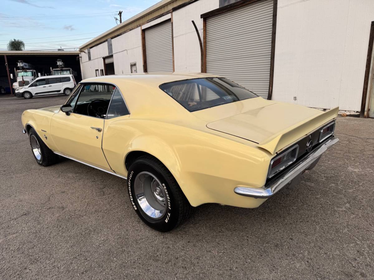 Chevy-camaro-1967-7