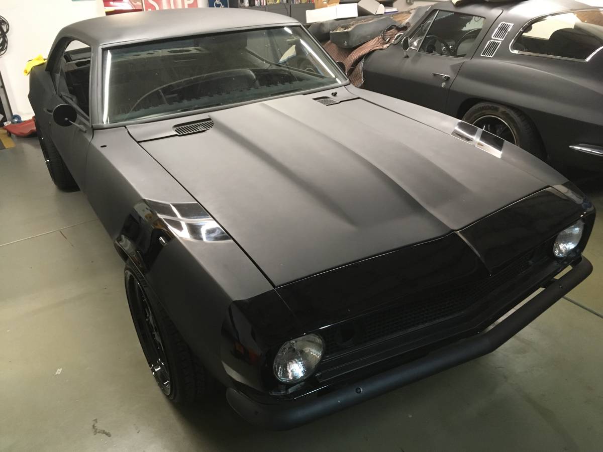 Chevy-camaro-1967-black-2