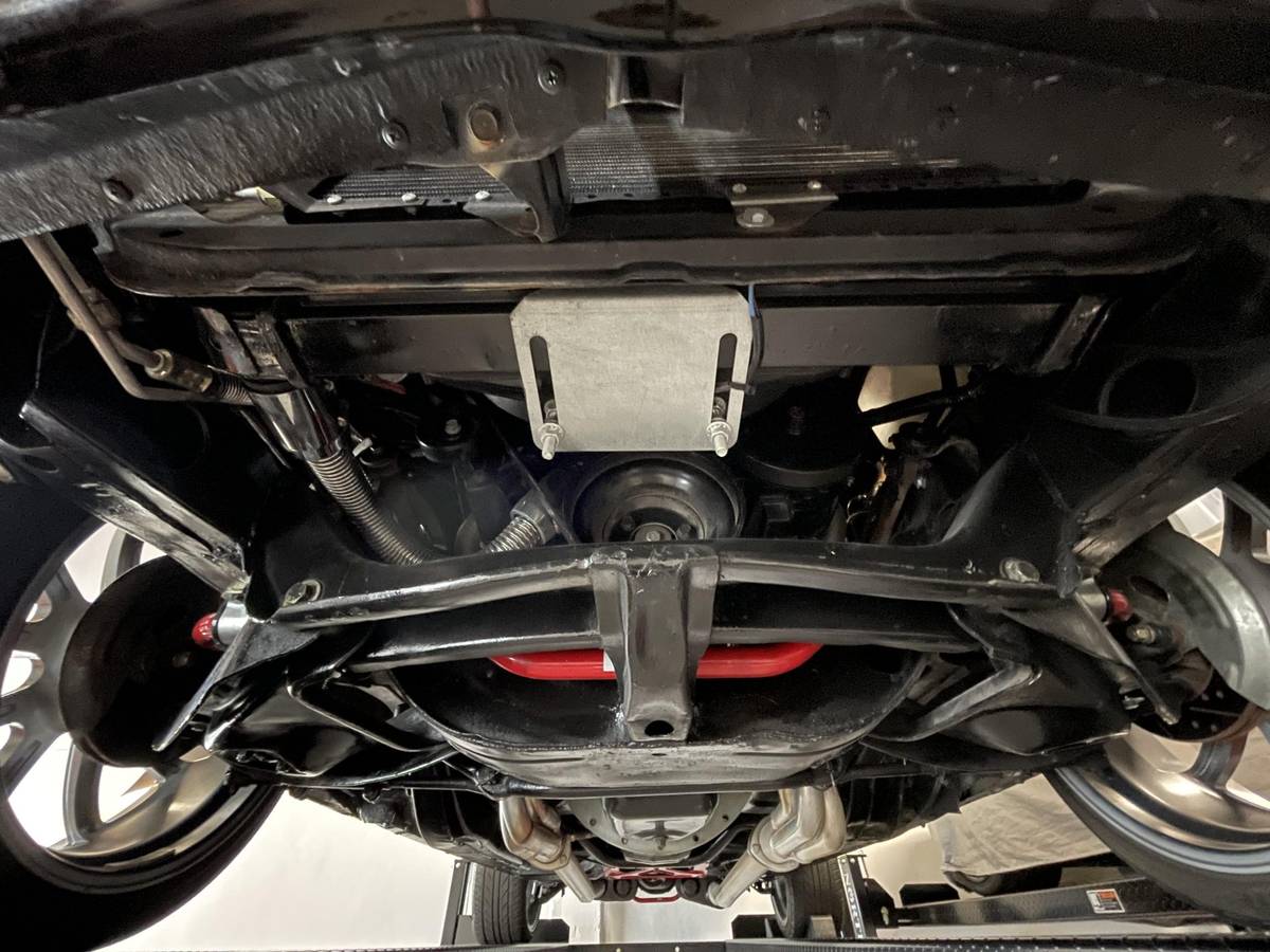 Chevy-camaro-1968-17