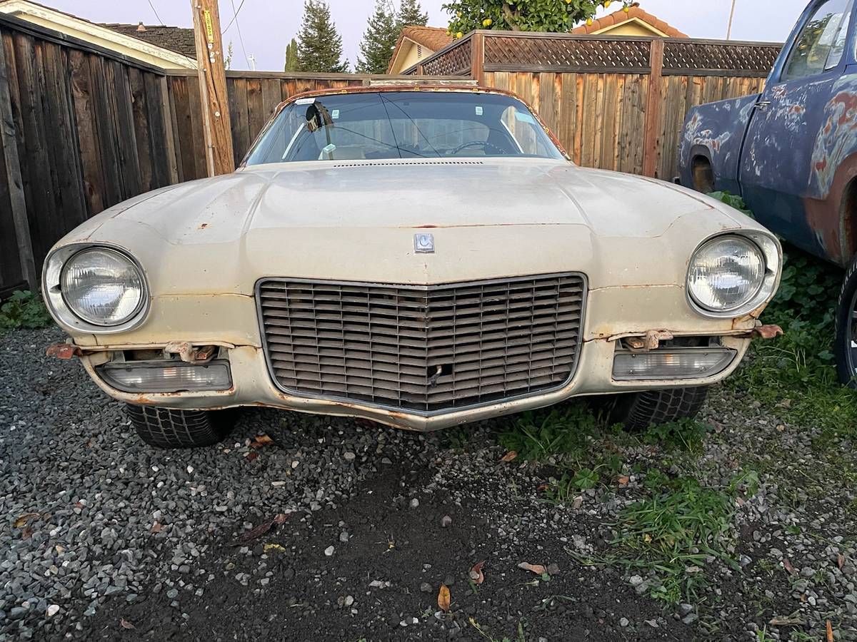 Chevy-camaro-1971-10