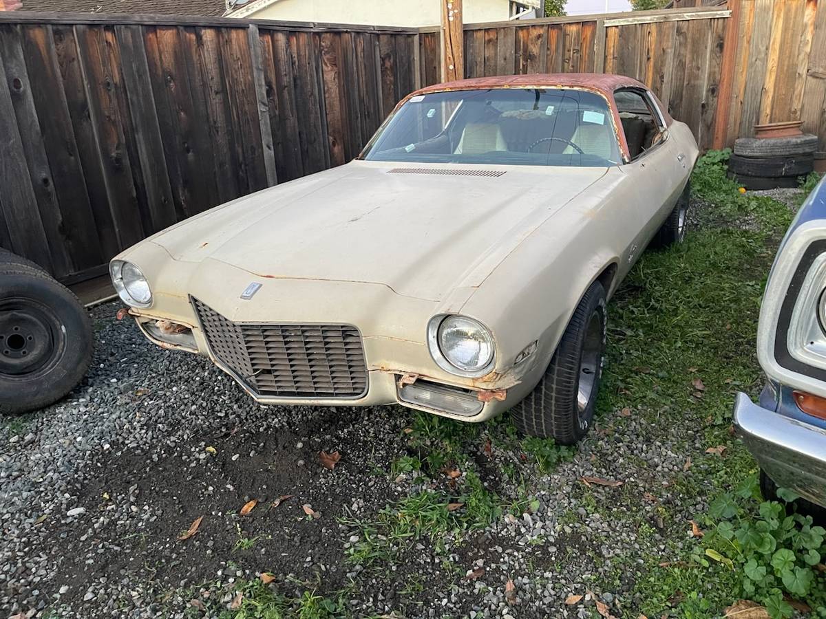 Chevy-camaro-1971-24