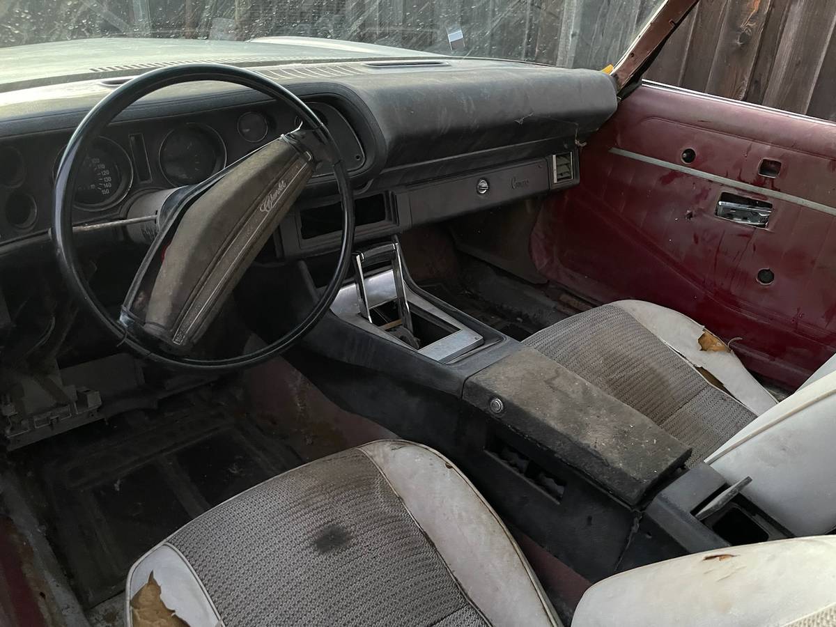 Chevy-camaro-1971-32