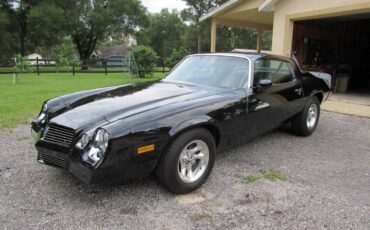 Chevy-camaro-1980-black-18