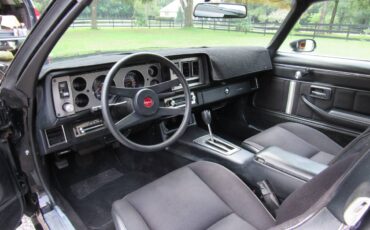 Chevy-camaro-1980-black-5