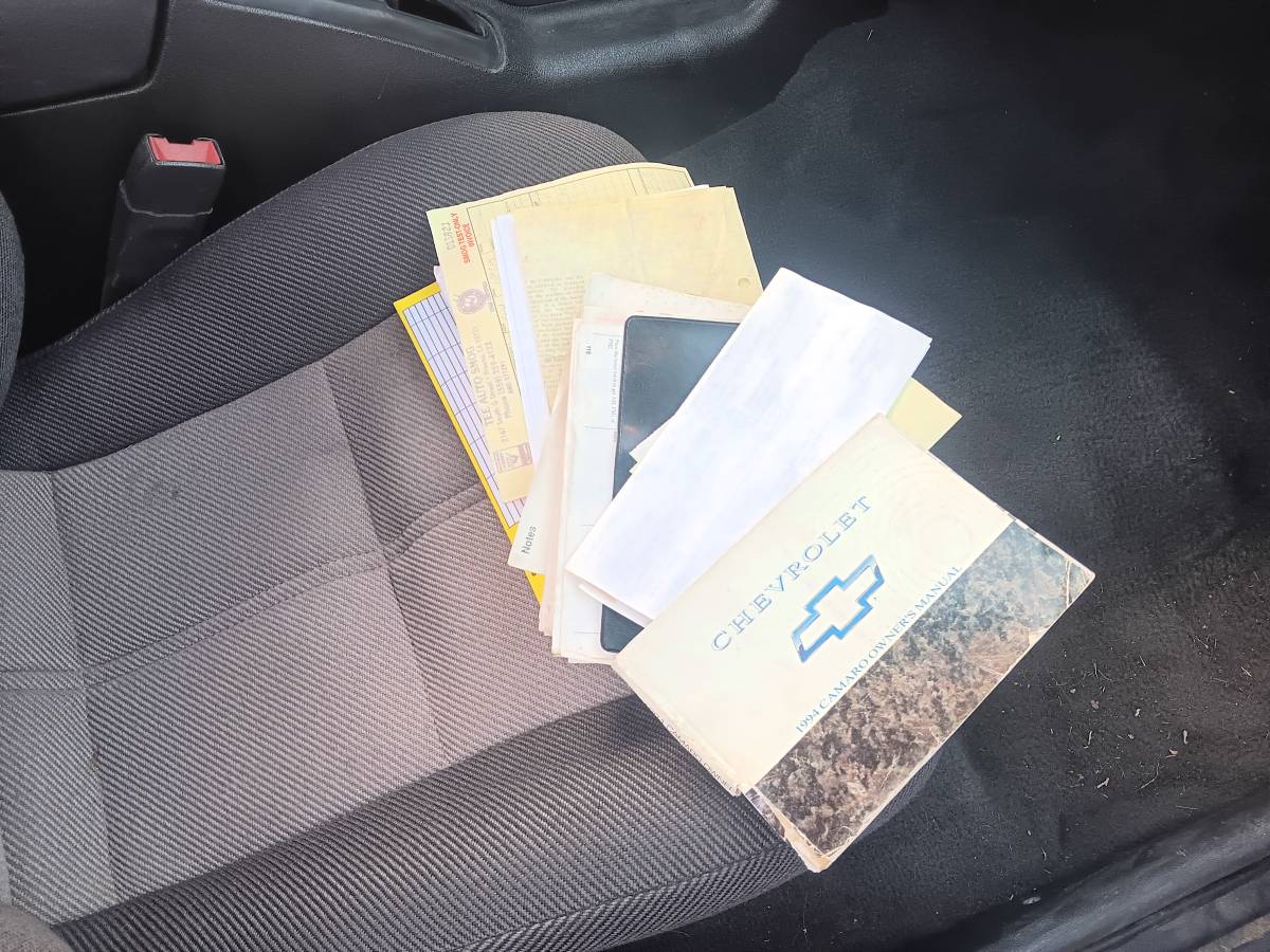 Chevy-camaro-1994-red-1