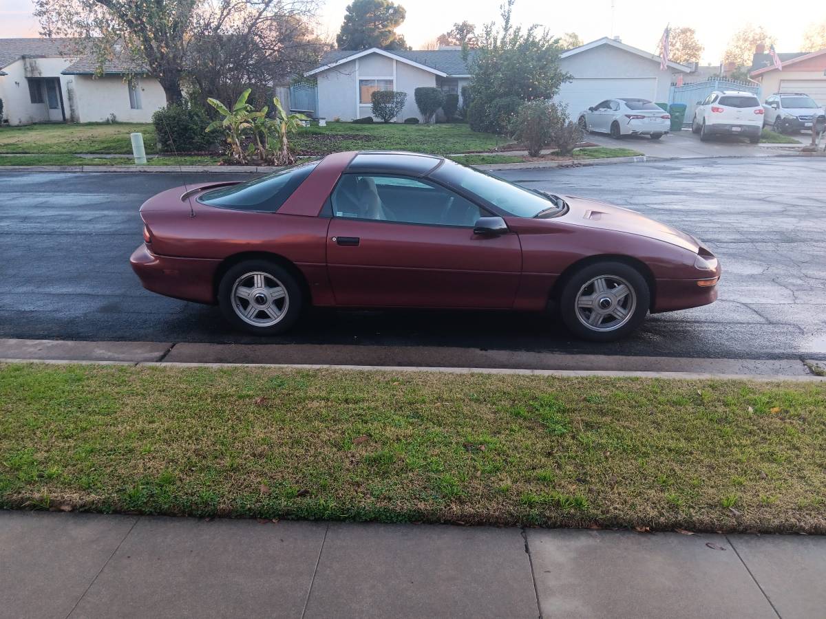 Chevy-camaro-1994-red-15