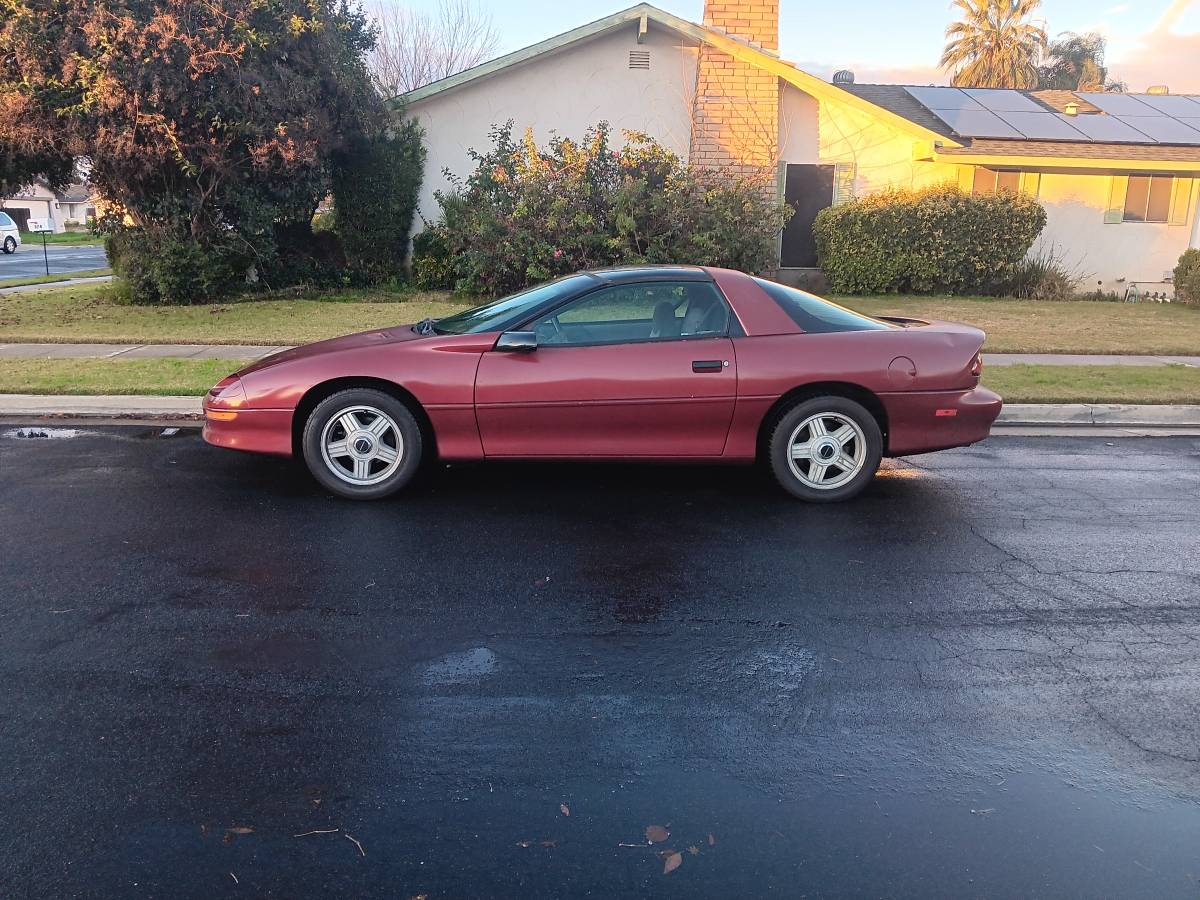 Chevy-camaro-1994-red-5