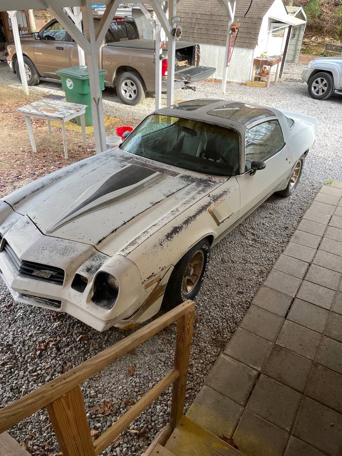 Chevy-camaro-z28-1981