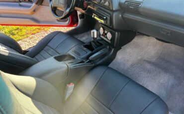 Chevy-camaro-z28-1993-red-9