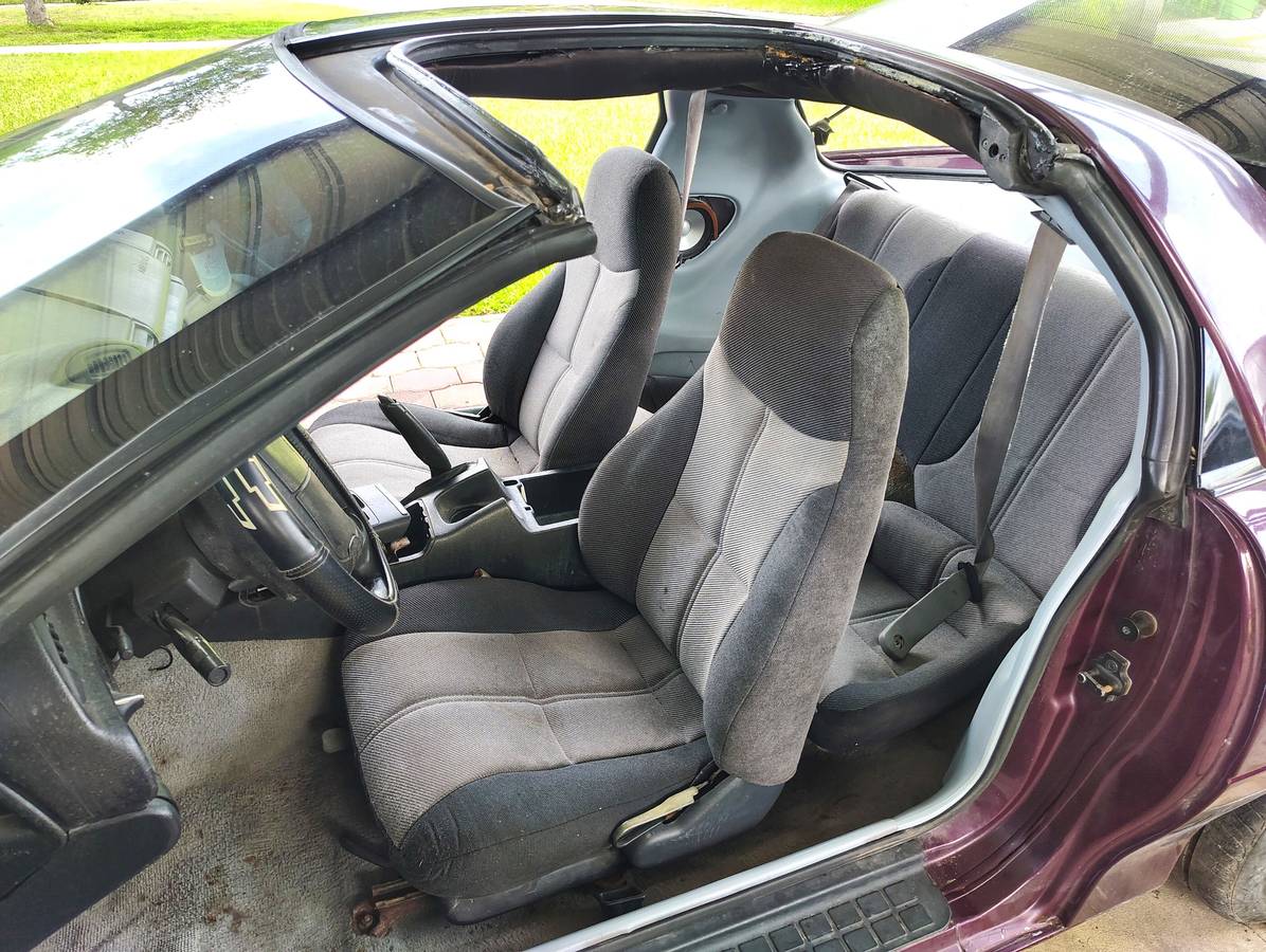 Chevy-camaro-z28-1995-purple-7