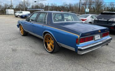 Chevy-caprice-1989-custom-10