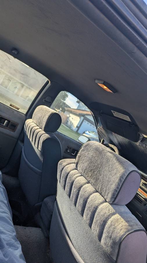 Chevy-caprice-1992-white-10