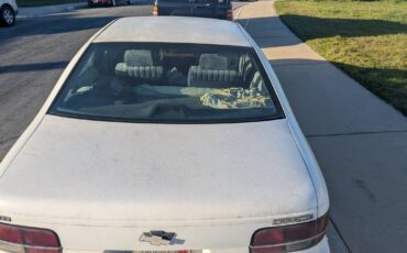 Chevy-caprice-1992-white-11
