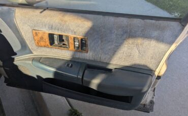 Chevy-caprice-1992-white-7