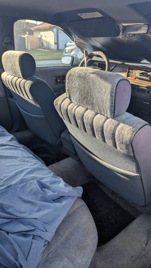 Chevy-caprice-1992-white-9