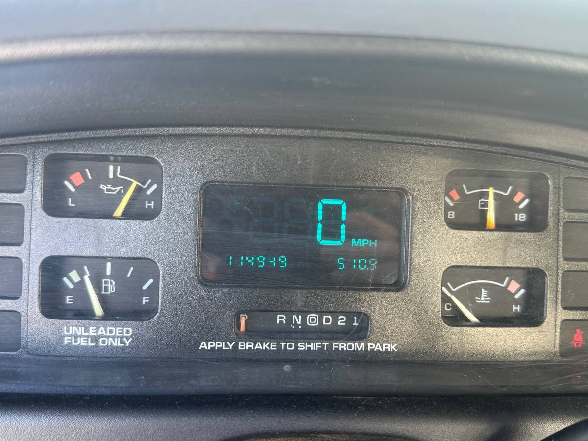 Chevy-caprice-classic-1995-blue-1