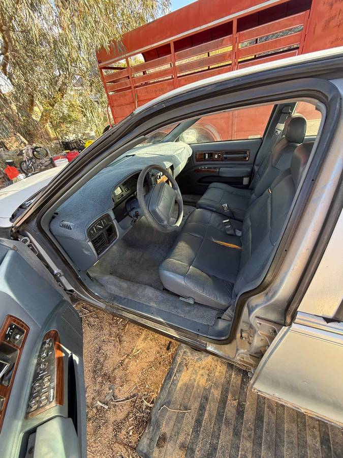 Chevy-caprice-classic-1995-blue-5