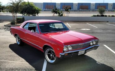 Chevy-chevelle-1967-red-2