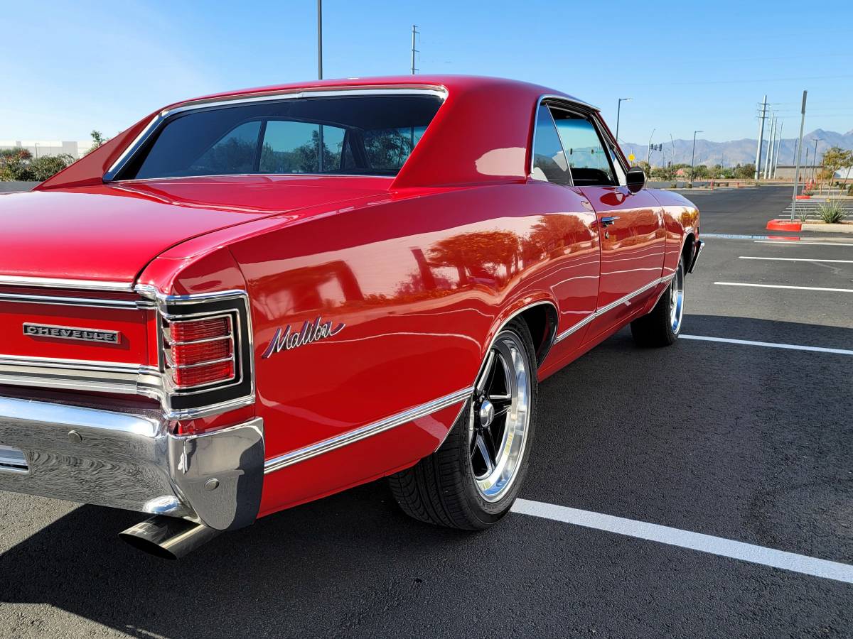 Chevy-chevelle-1967-red-20