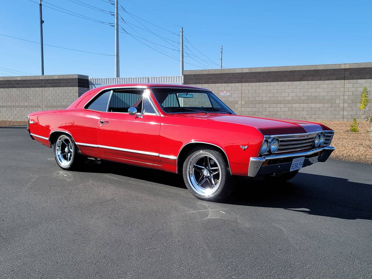 Chevy-chevelle-1967-red-4