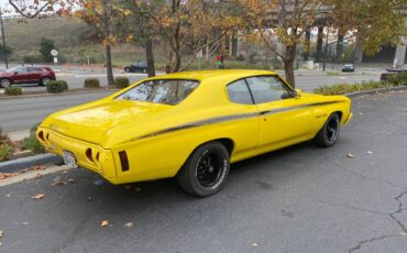 Chevy-chevelle-1971-yellow-16