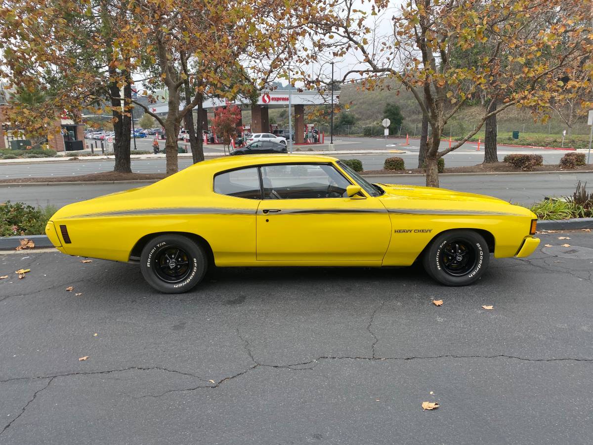 Chevy-chevelle-1971-yellow