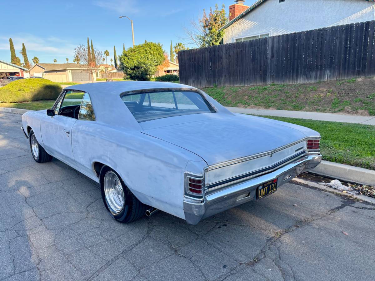 Chevy-chevelle-malibu-1967-24