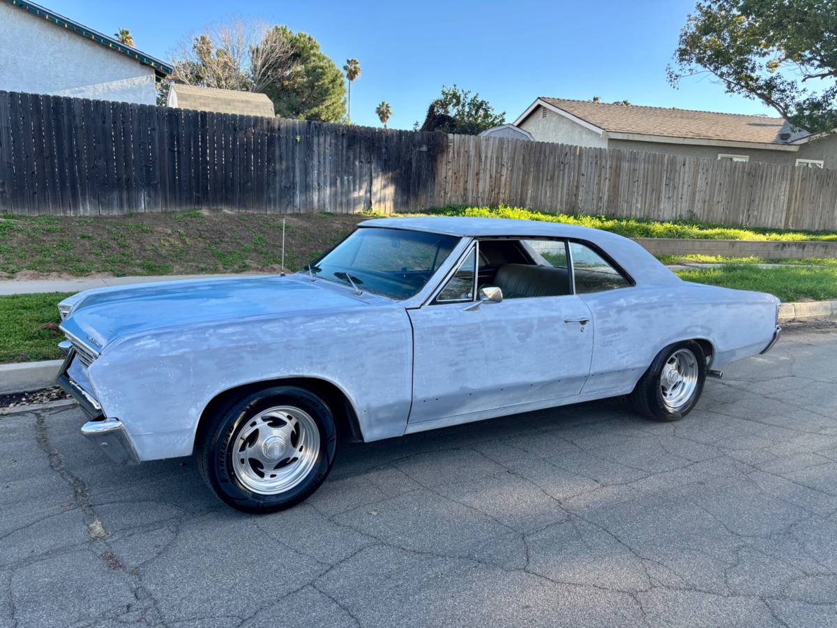 Chevy-chevelle-malibu-1967-9