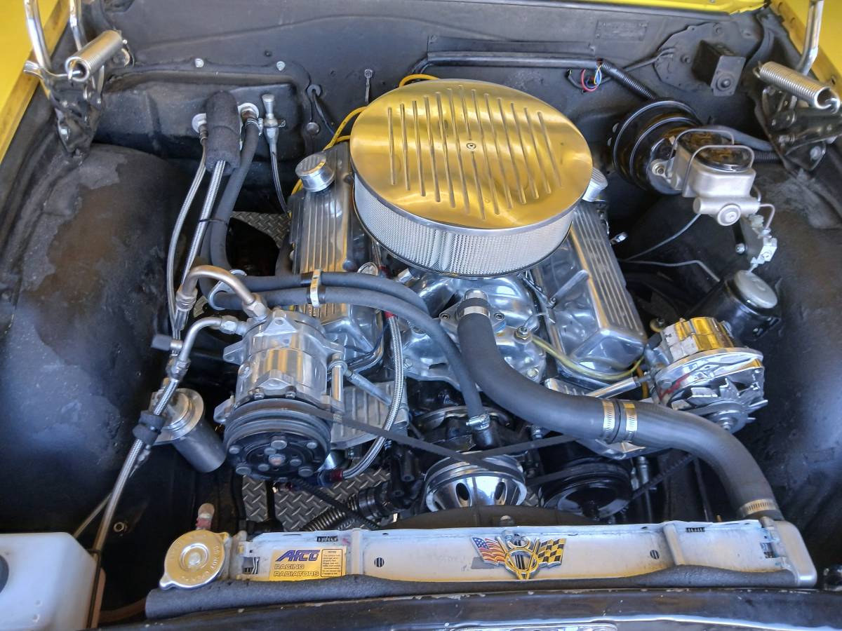 Chevy-chevelle-malibuess-1965-yellow-10