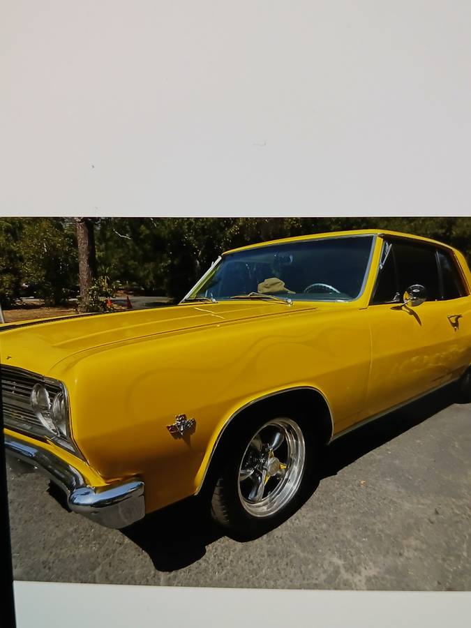 Chevy-chevelle-malibuess-1965-yellow-3