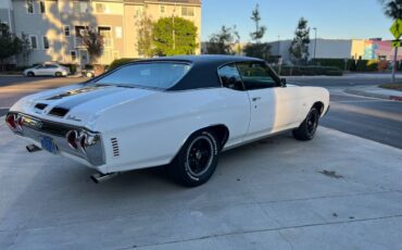 Chevy-chevelle-ss-1972-white-4